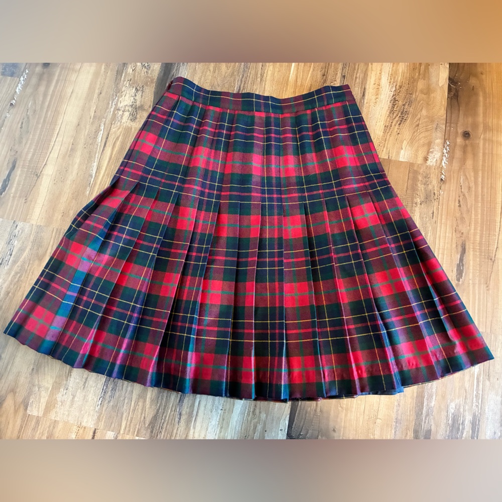 O’Neil of Dublin Irish Wool Tartan Plaid Red Green Women's 14 Skirt lined Kilt